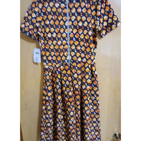Lularoe Women’s Size Med Amelia Dress Fit & Flare Black Mustard Red Floral(Tulip - Picture 14 of 16